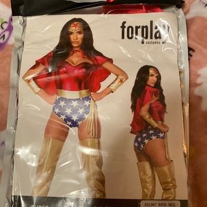 Forplay Wonder Woman costume never worn